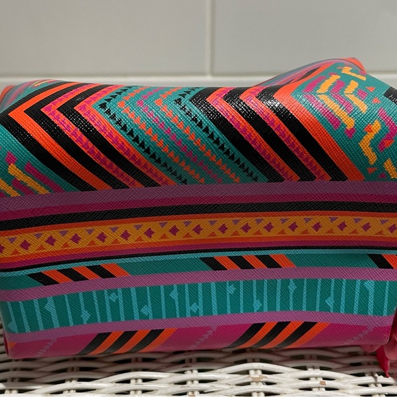 Stella and Dot cosmetics bag - Picture 3 of 5